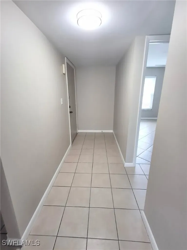 1462 Churchill Circle Naples FL 34116