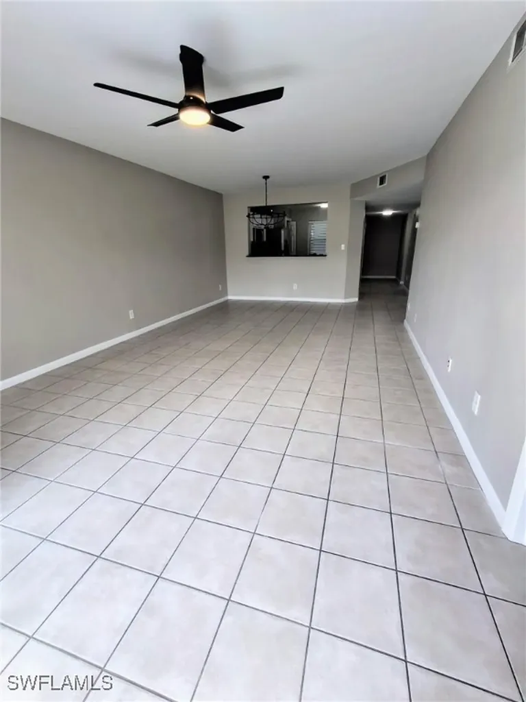 1462 Churchill Circle Naples FL 34116