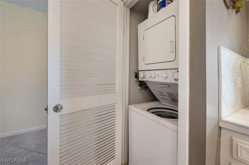 325 Charlemagne Boulevard Naples FL 34112