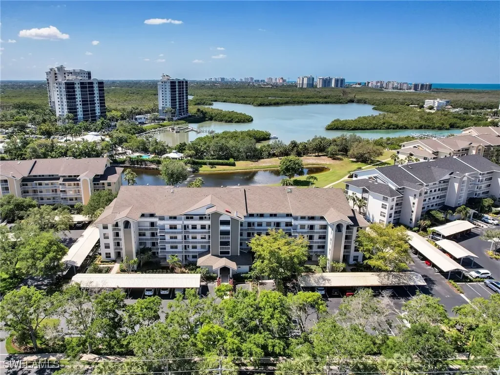 360 Horse Creek Drive Naples FL 34110