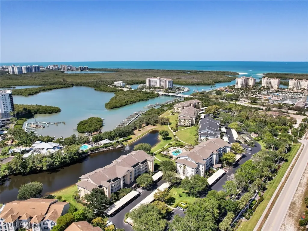 360 Horse Creek Drive Naples FL 34110