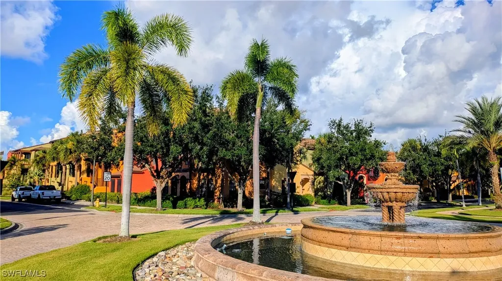 9081 Albion Lane S Naples FL 34113