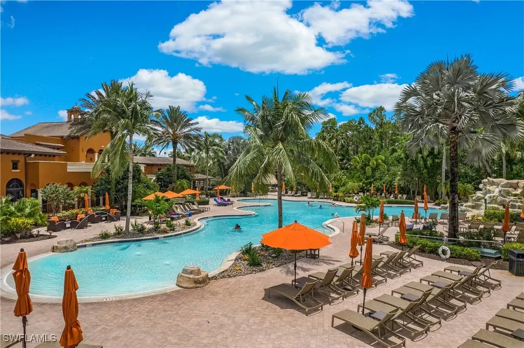 9081 Albion Lane S Naples FL 34113