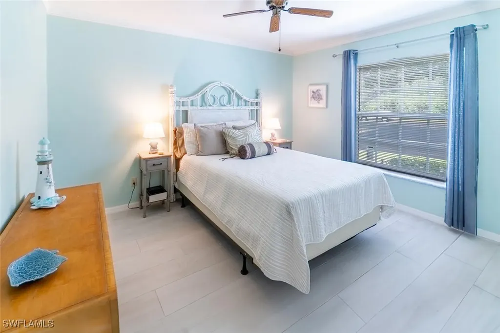 774 Wiggins Lake Drive Naples FL 34110