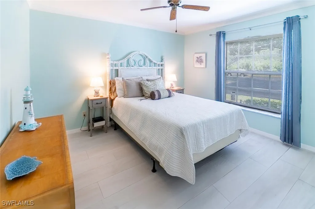 774 Wiggins Lake Drive Naples FL 34110