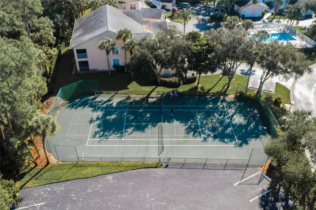 774 Wiggins Lake Drive Naples FL 34110