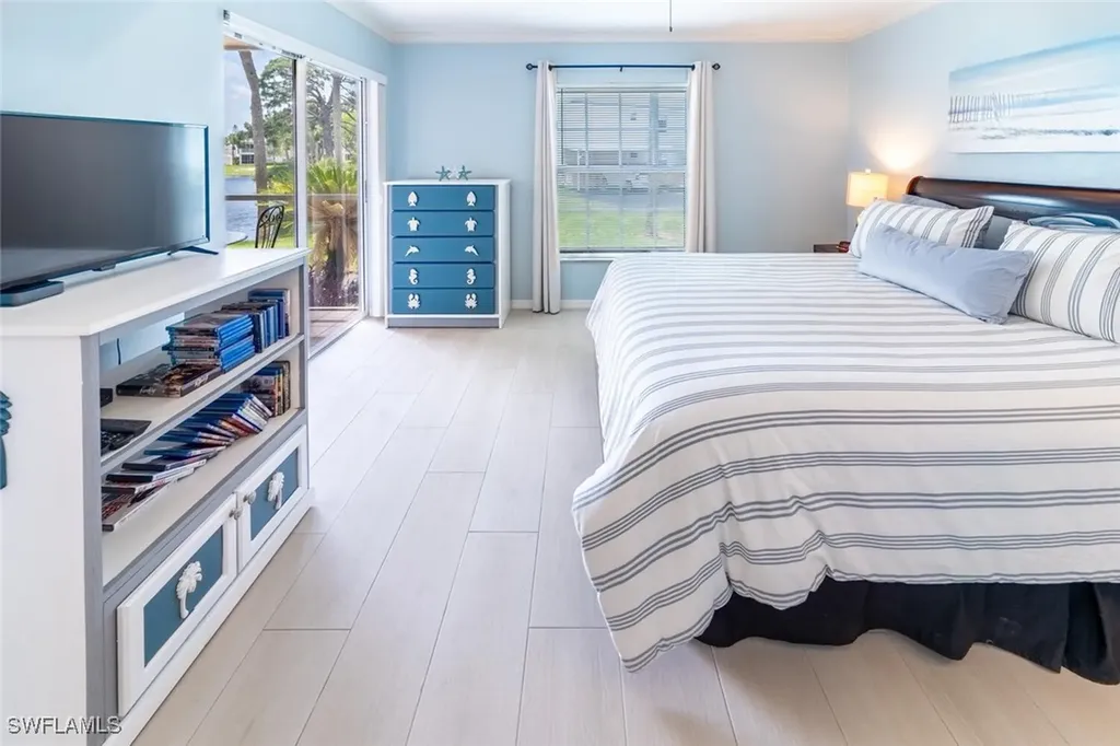 774 Wiggins Lake Drive Naples FL 34110