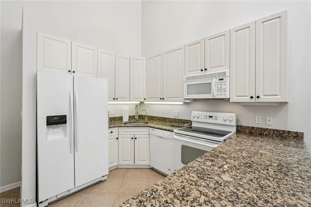 4337 Covey Circle Naples FL 34109