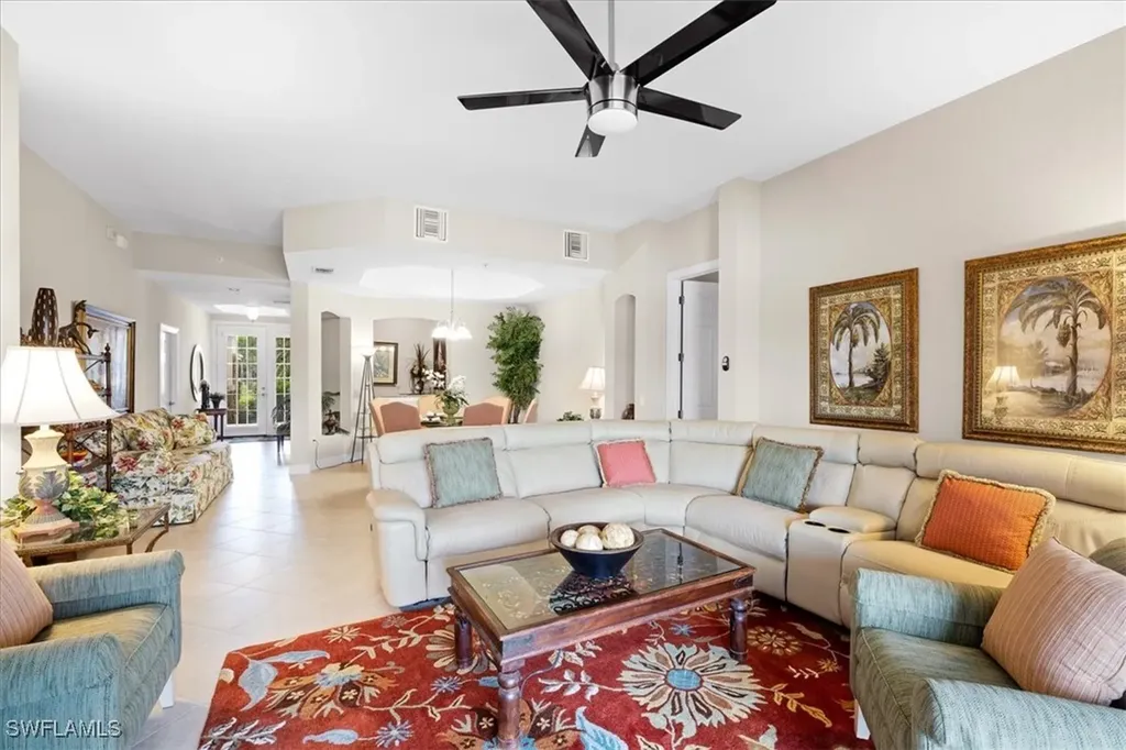 8051 Players Cove Drive Naples FL 34113
