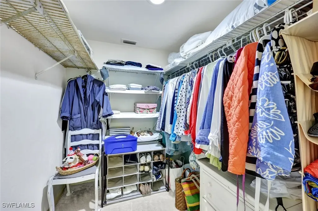 1733 Courtyard Way Naples FL 34112