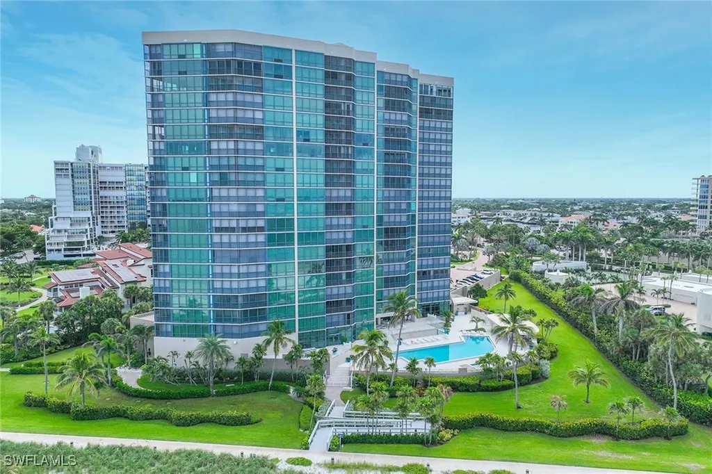 4651 Gulf Shore Boulevard N Naples FL 34103