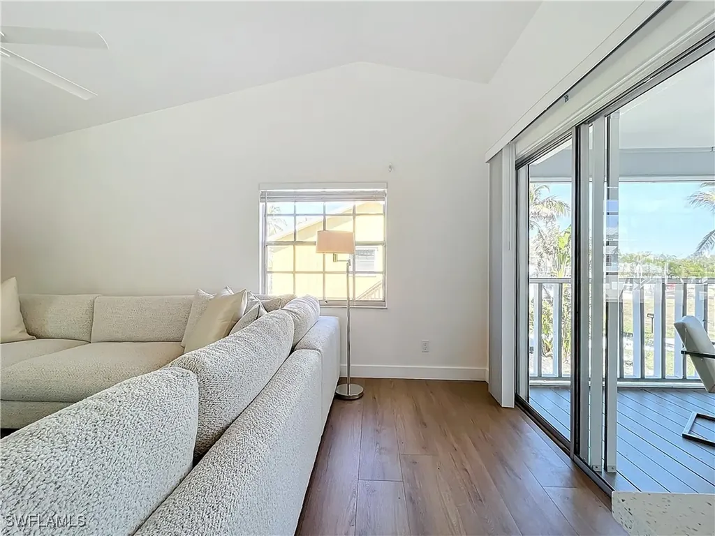 27569 Hickory View Drive Bonita Springs FL 34134