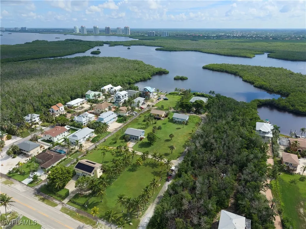 27569 Hickory View Drive Bonita Springs FL 34134