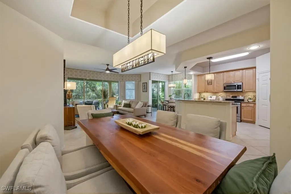 1760 Tarpon Bay Drive S Naples FL 34119