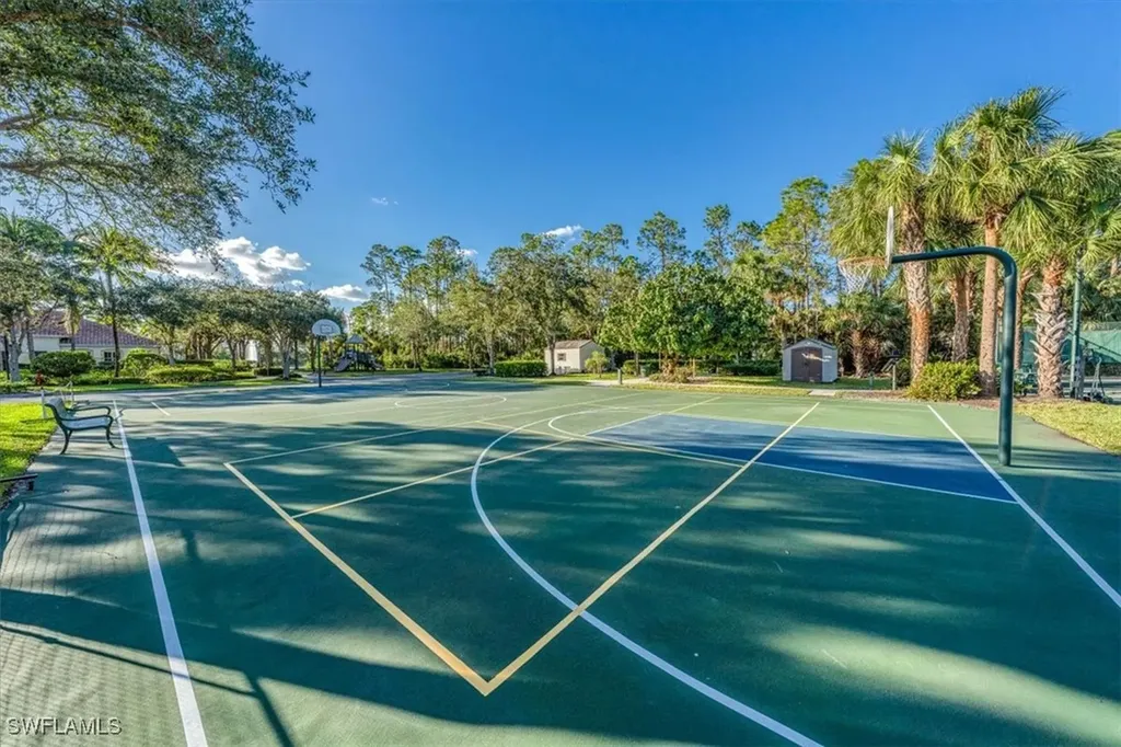 1760 Tarpon Bay Drive S Naples FL 34119