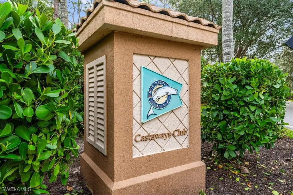 1760 Tarpon Bay Drive S Naples FL 34119