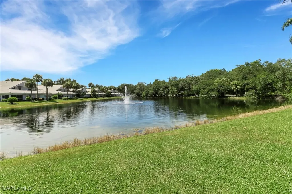 6180 Reserve Circle Naples FL 34119