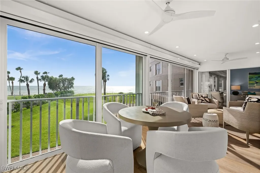 2901 Gulf Shore Boulevard N Naples FL 34103