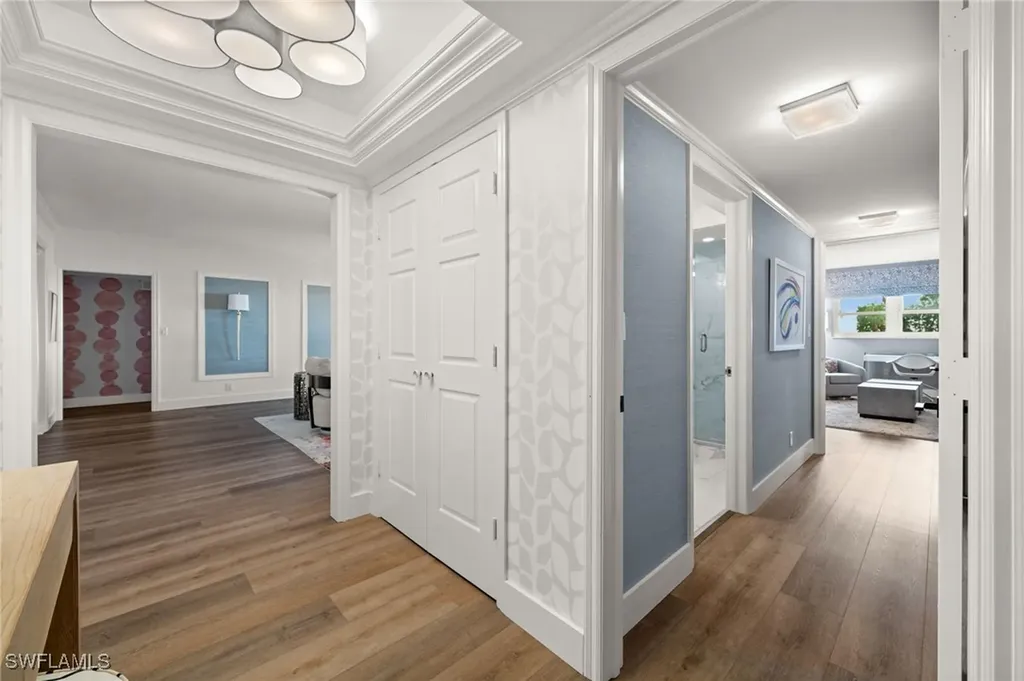 2901 Gulf Shore Boulevard N Naples FL 34103