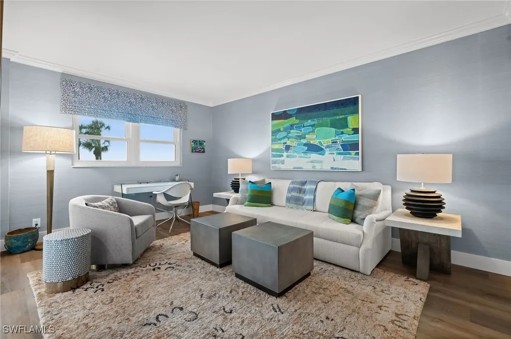 2901 Gulf Shore Boulevard N Naples FL 34103