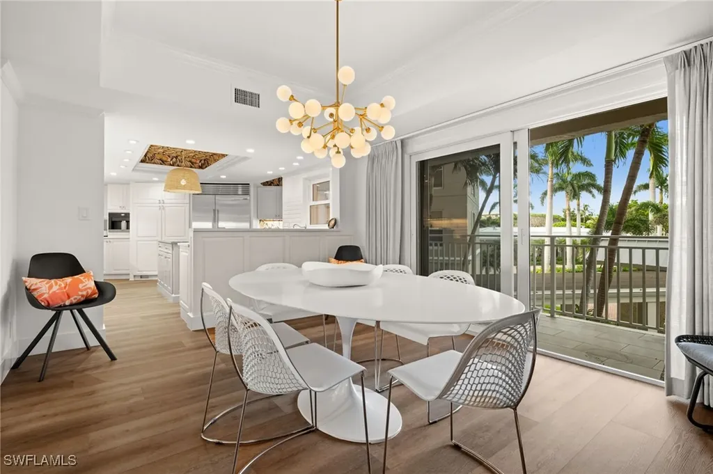 2901 Gulf Shore Boulevard N Naples FL 34103
