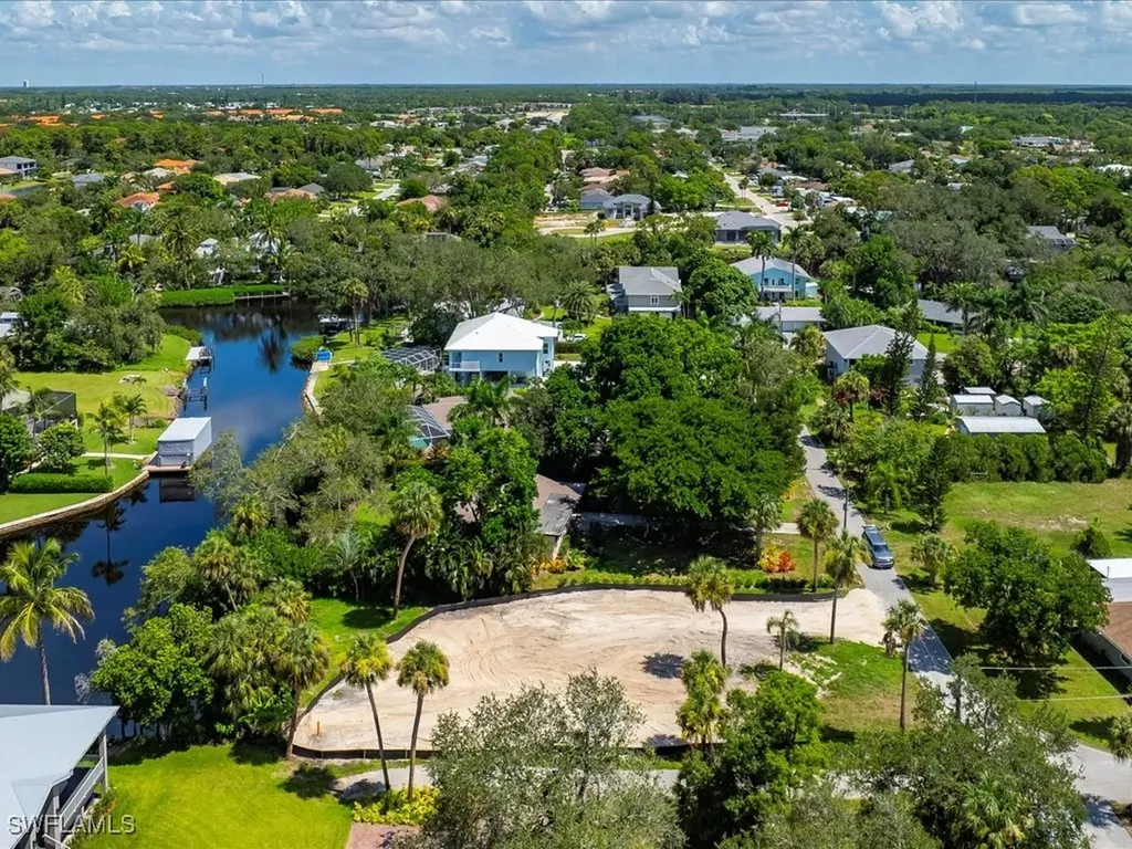 27207 Rio Vista Circle Bonita Springs FL 34135