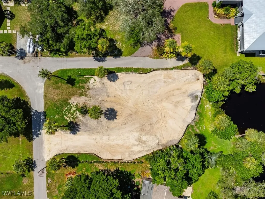 27207 Rio Vista Circle Bonita Springs FL 34135