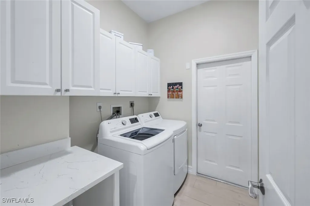 9172 Las Maderas Drive Bonita Springs FL 34135