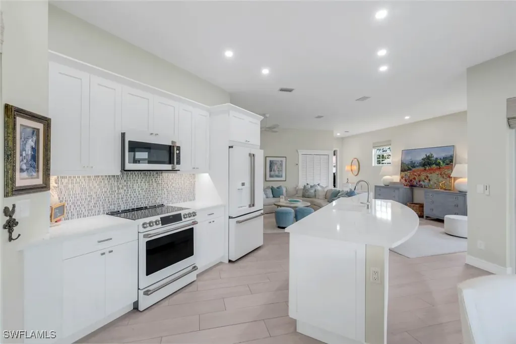 9172 Las Maderas Drive Bonita Springs FL 34135