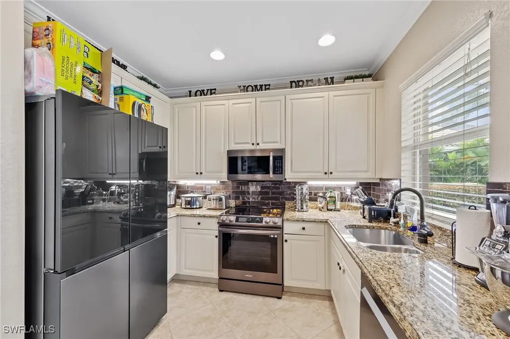 11114 Peace Lilly Way Fort Myers FL 33913