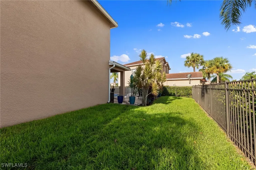 11114 Peace Lilly Way Fort Myers FL 33913