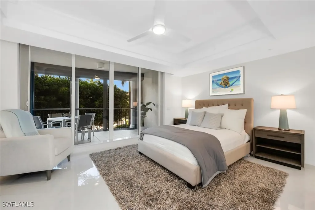 8665 Bay Colony Drive Naples FL 34108