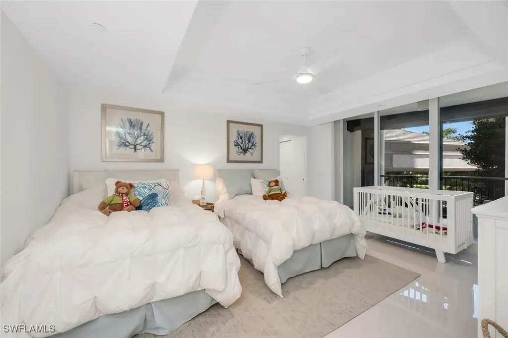 8665 Bay Colony Drive Naples FL 34108