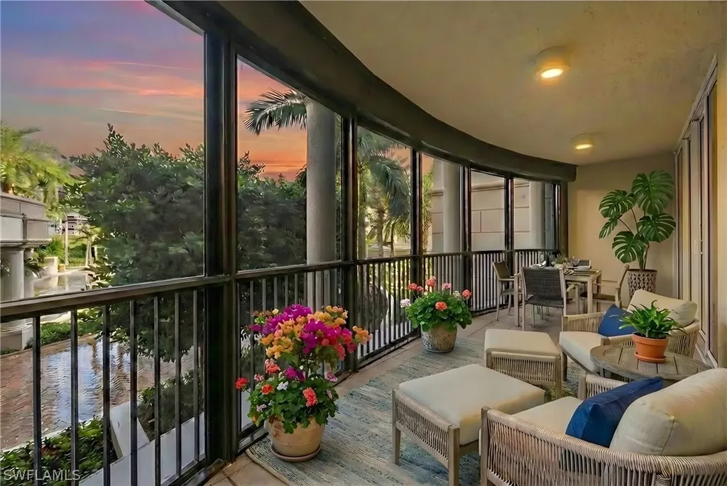 8665 Bay Colony Drive Naples FL 34108