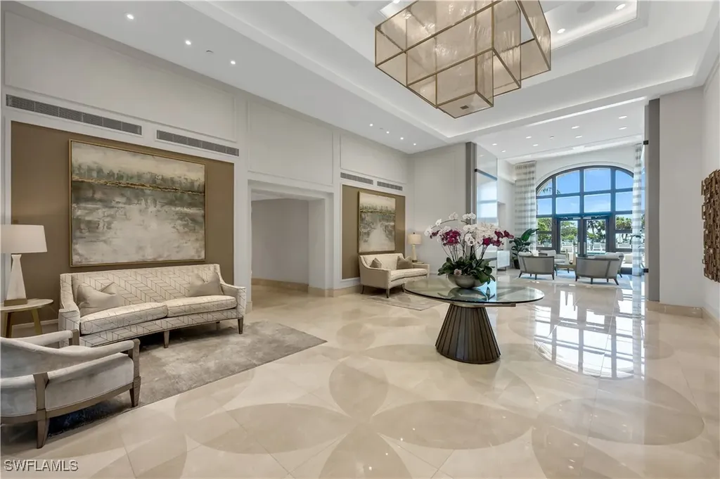 8665 Bay Colony Drive Naples FL 34108