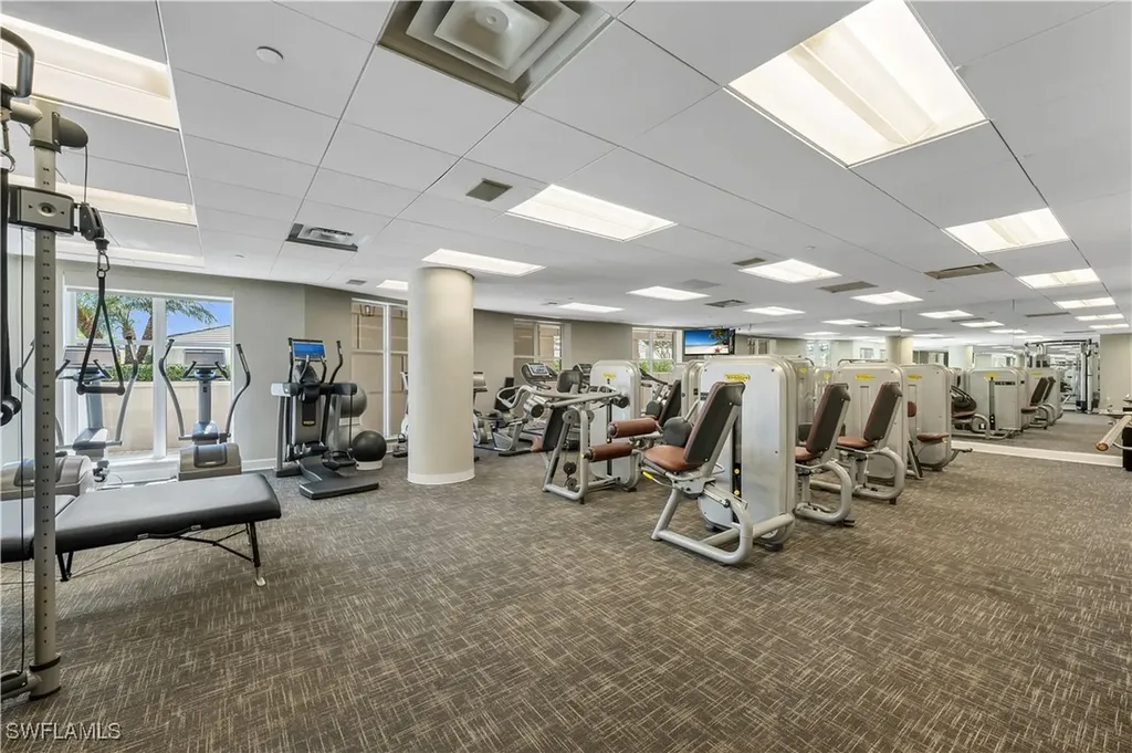 8665 Bay Colony Drive Naples FL 34108