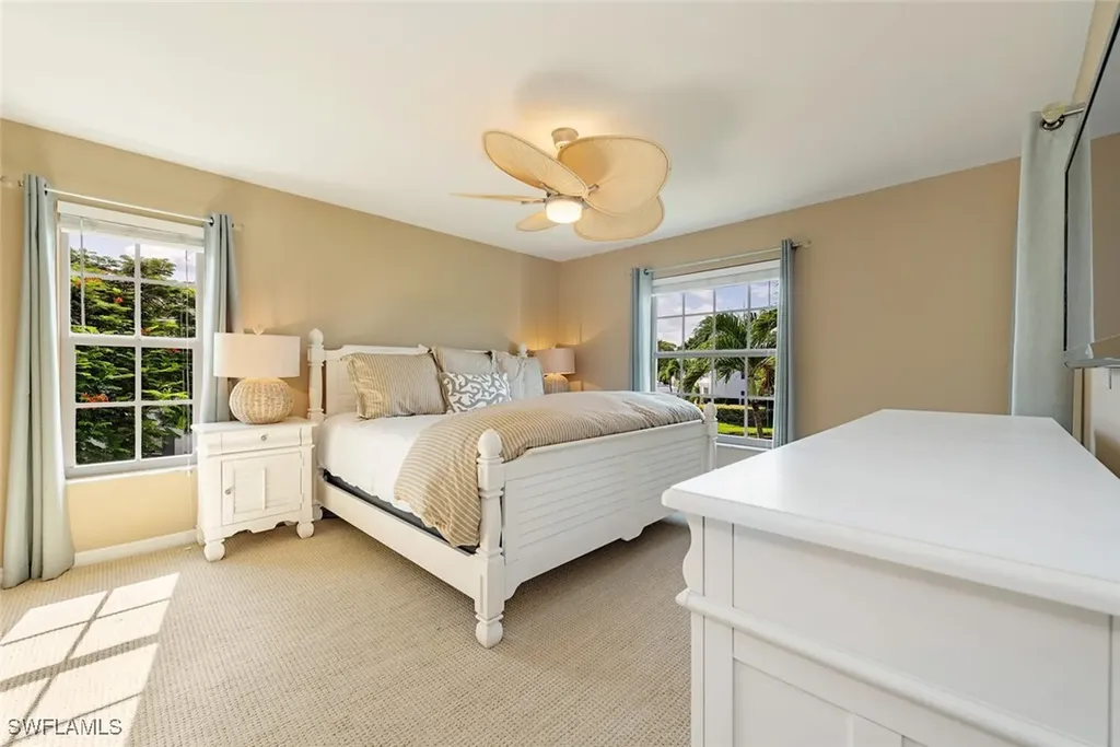 864 Tanbark Drive Naples FL 34108