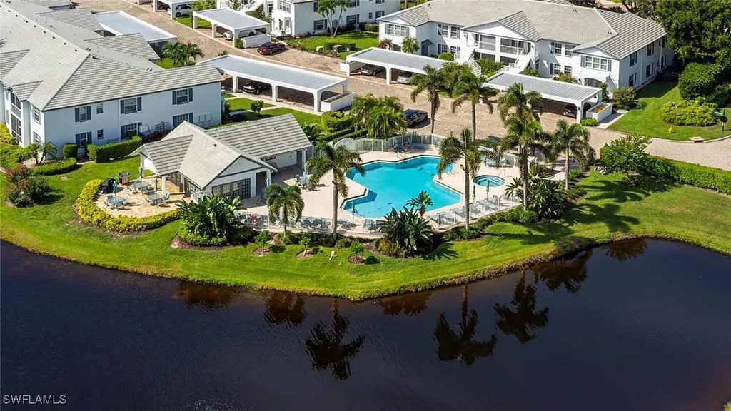 864 Tanbark Drive Naples FL 34108