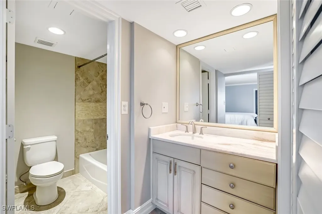 3430 Gulf Shore Boulevard N Naples FL 34103