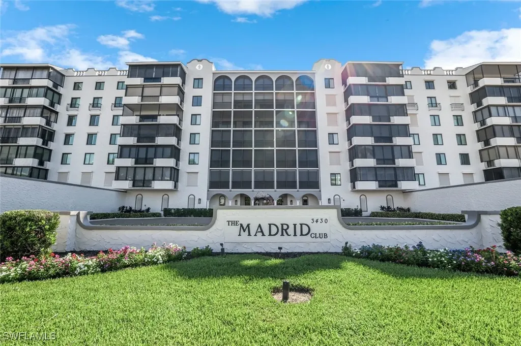 3430 Gulf Shore Boulevard N Naples FL 34103