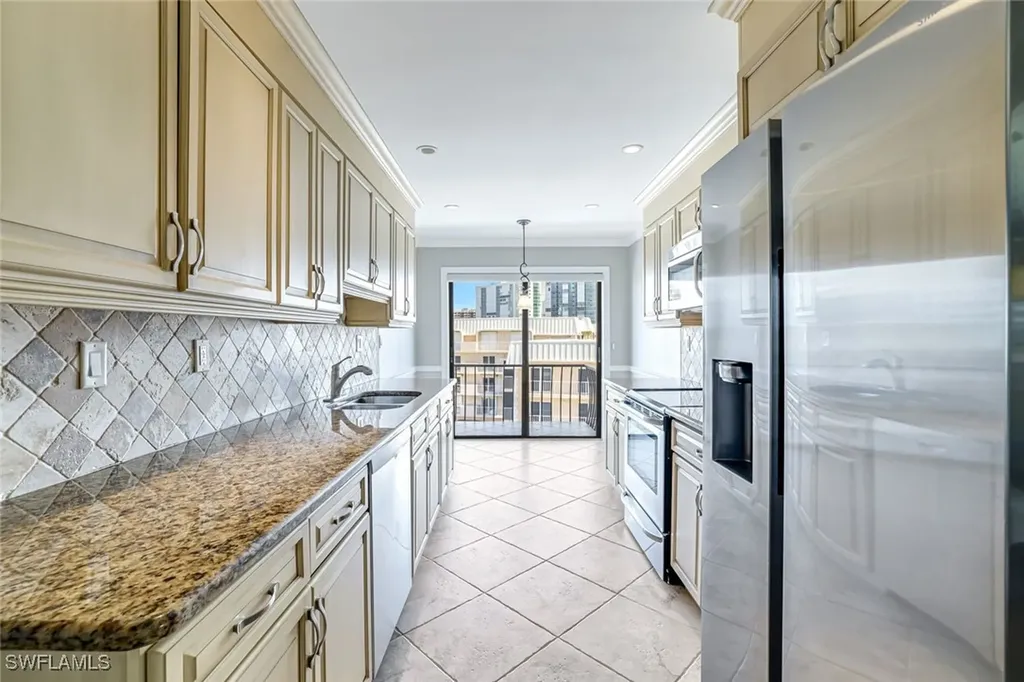 3430 Gulf Shore Boulevard N Naples FL 34103