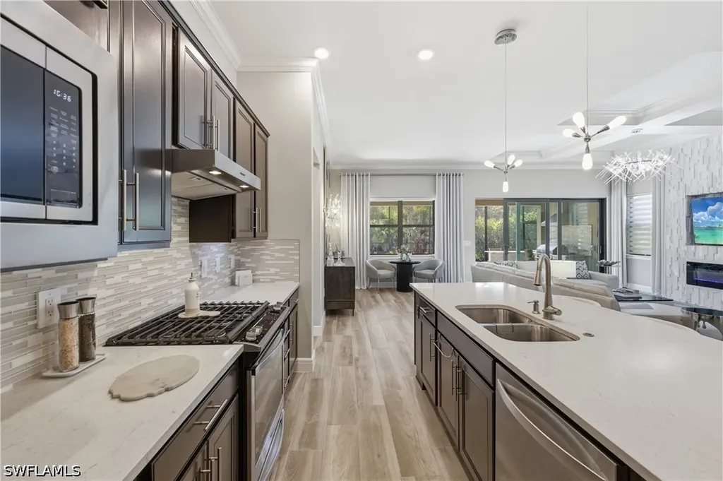 9761 Willet Court Naples FL 34120