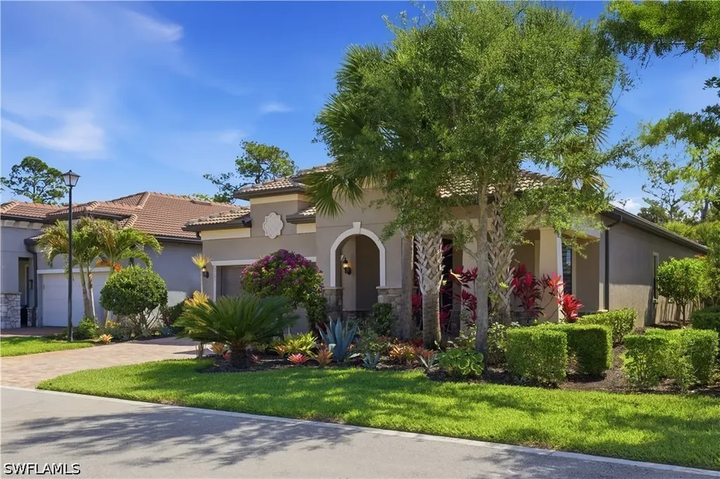 9761 Willet Court Naples FL 34120