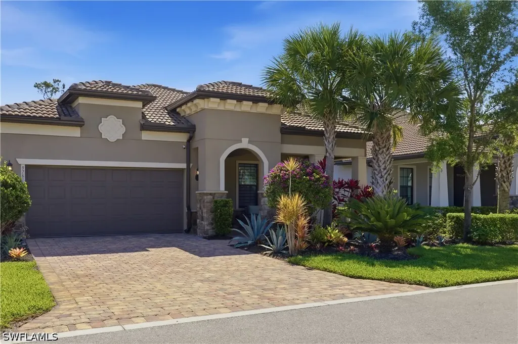 9761 Willet Court Naples FL 34120