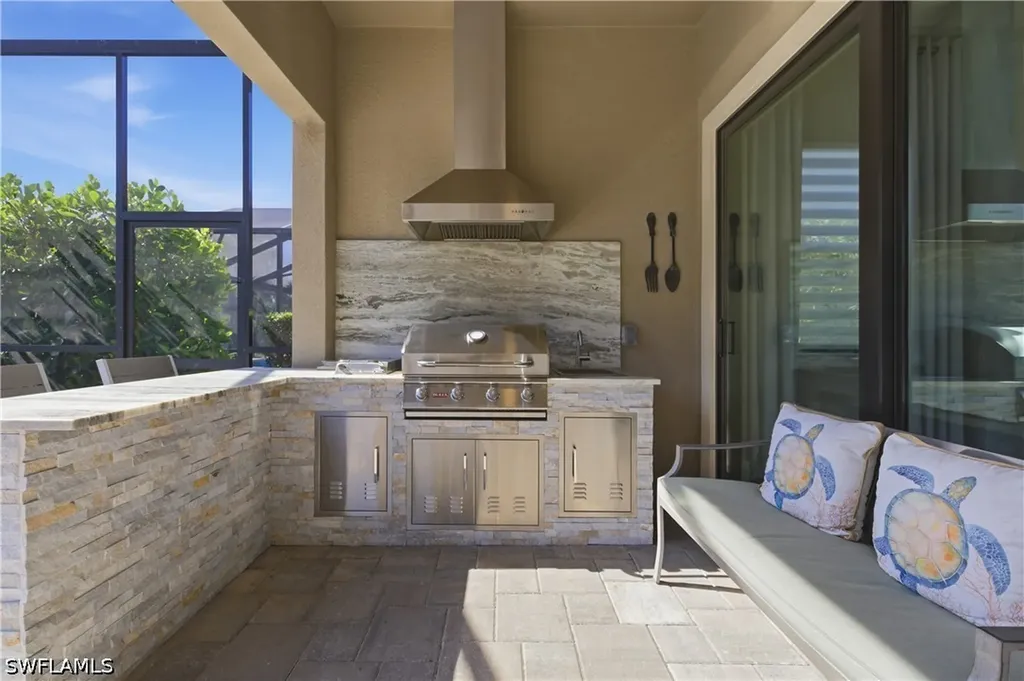 9761 Willet Court Naples FL 34120
