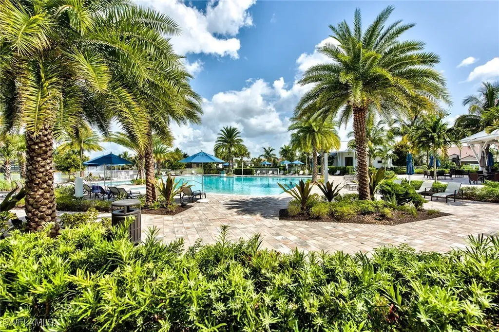 9761 Willet Court Naples FL 34120