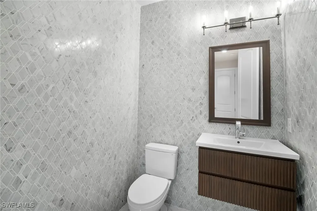 28404 San Amaro Drive Bonita Springs FL 34135