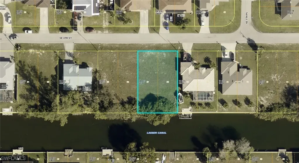 626 SE 4th Street Cape Coral FL 33990