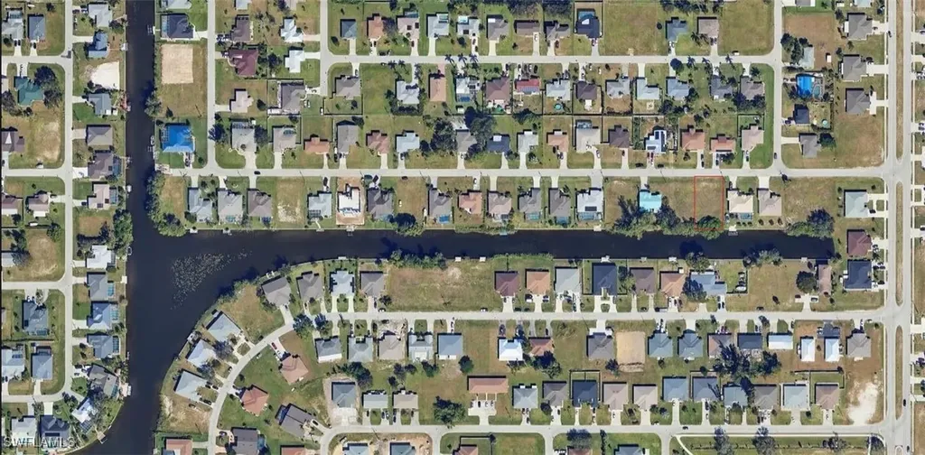 626 SE 4th Street Cape Coral FL 33990