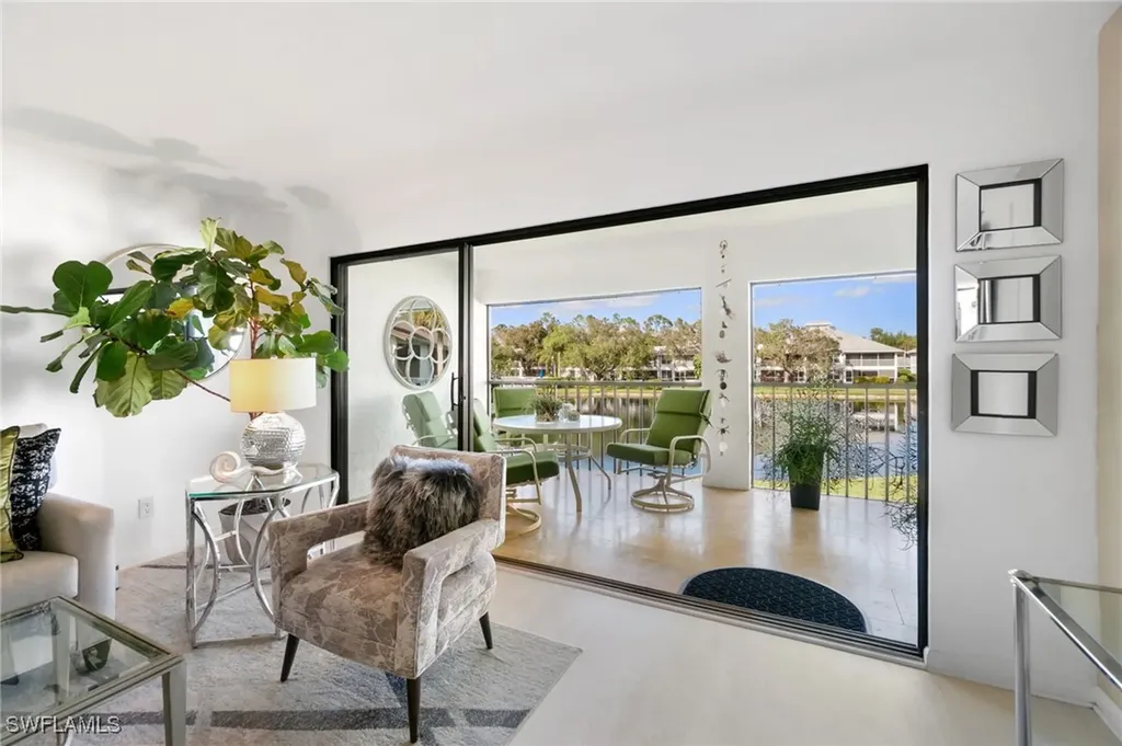 800 Misty Pines Circle Naples FL 34105